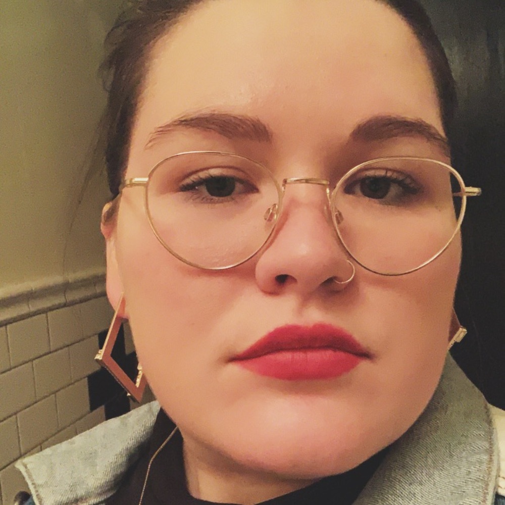 Meet your Posher, Lauren